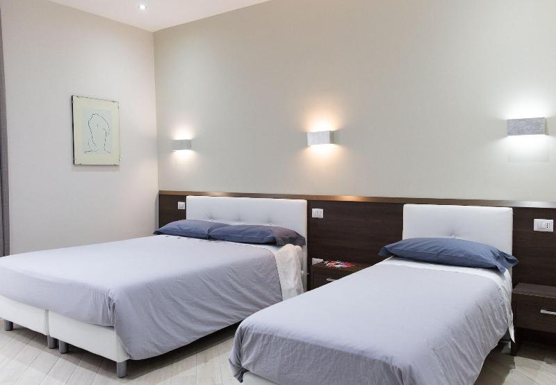 Venustas Roma Hotel מראה חיצוני תמונה