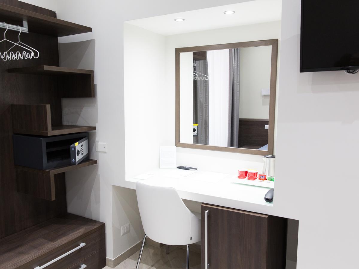 Venustas Roma Hotel מראה חיצוני תמונה