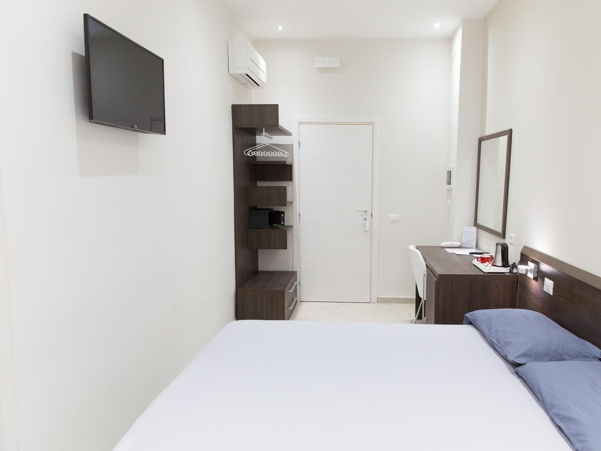 Venustas Roma Hotel מראה חיצוני תמונה